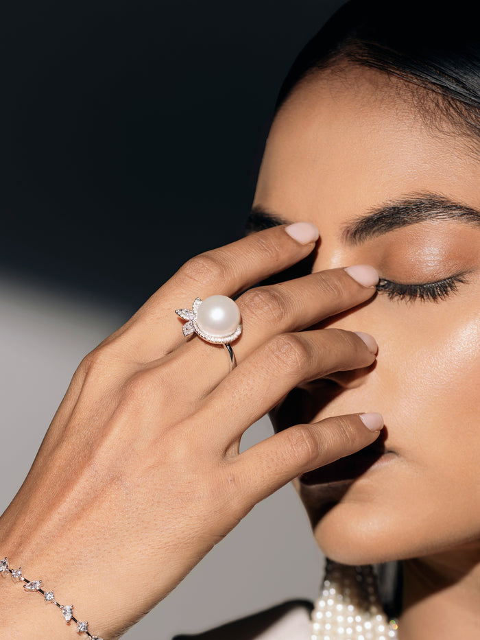 Coral Glow Ring