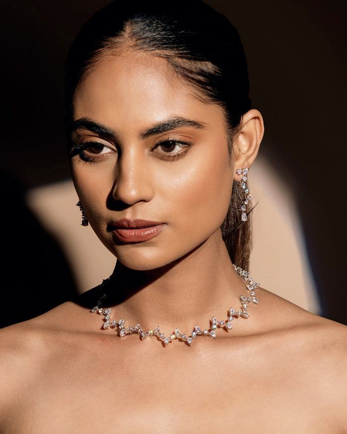 Kyora Choker Set