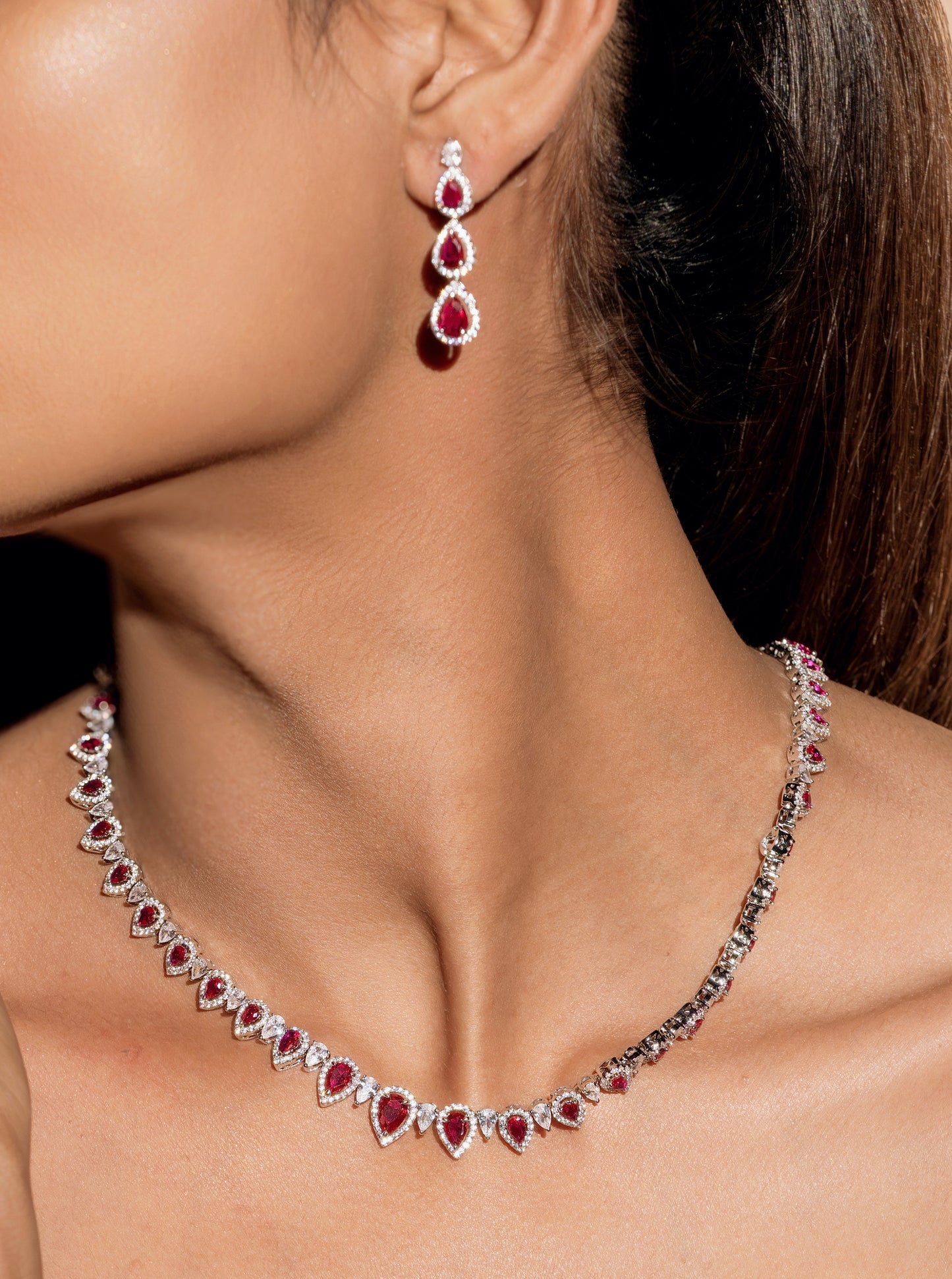 Rose Glow Necklace Set