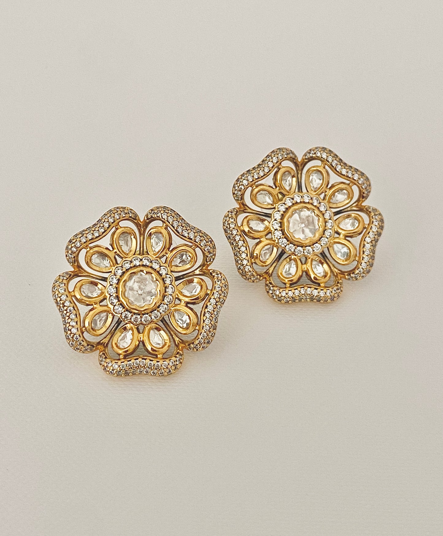 Cameo Studs