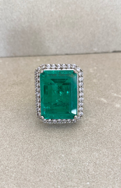 Emerald Green Semiprecious Ring