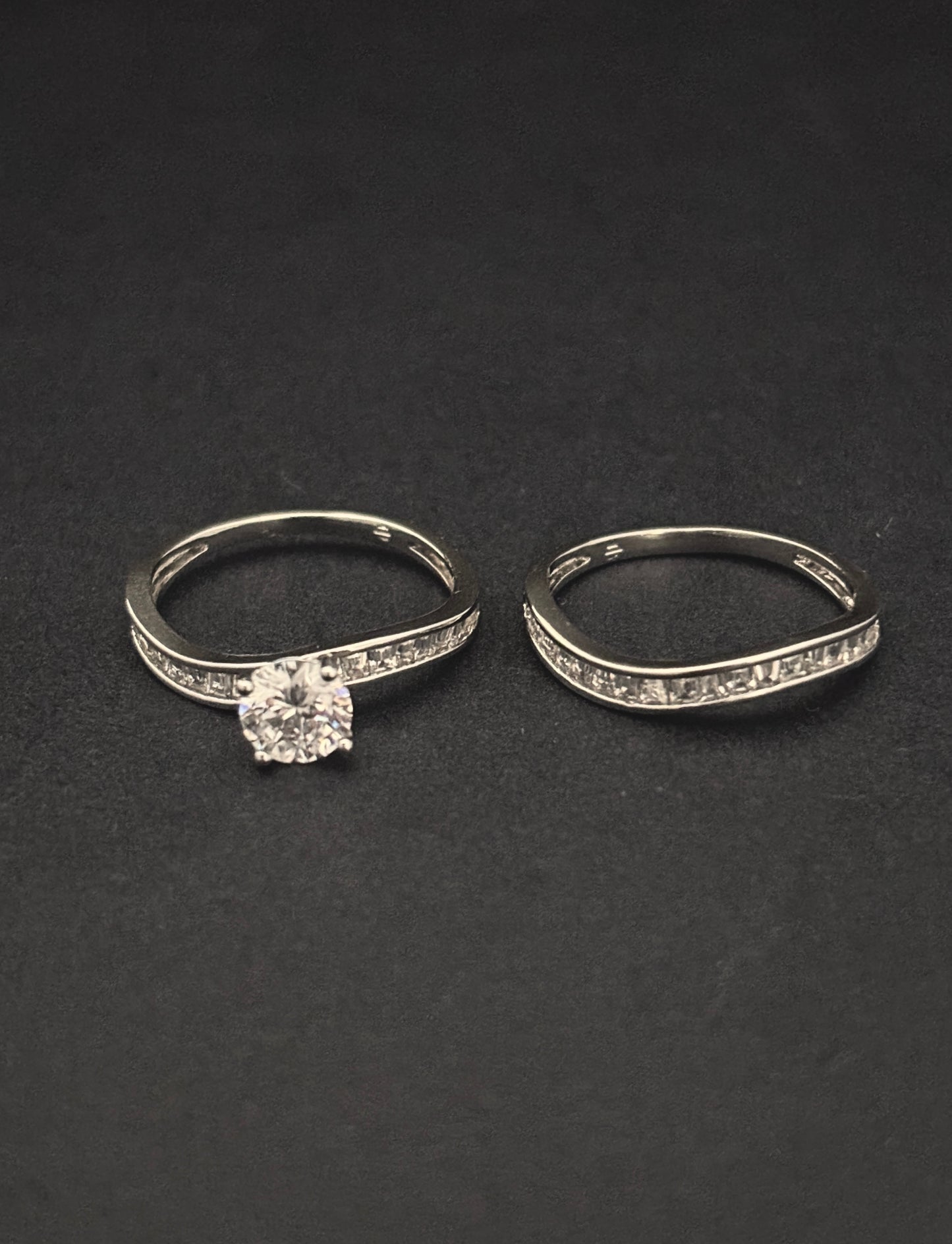 Solitaire Duo Ring Set