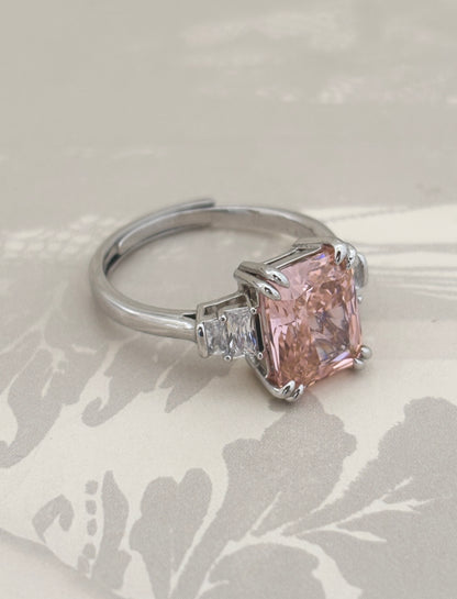 Mini Spark Ring