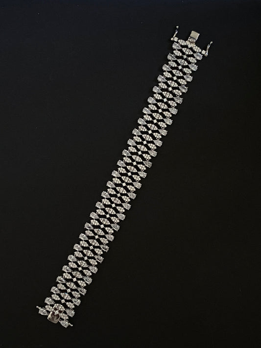 Elite Beam Bracelet