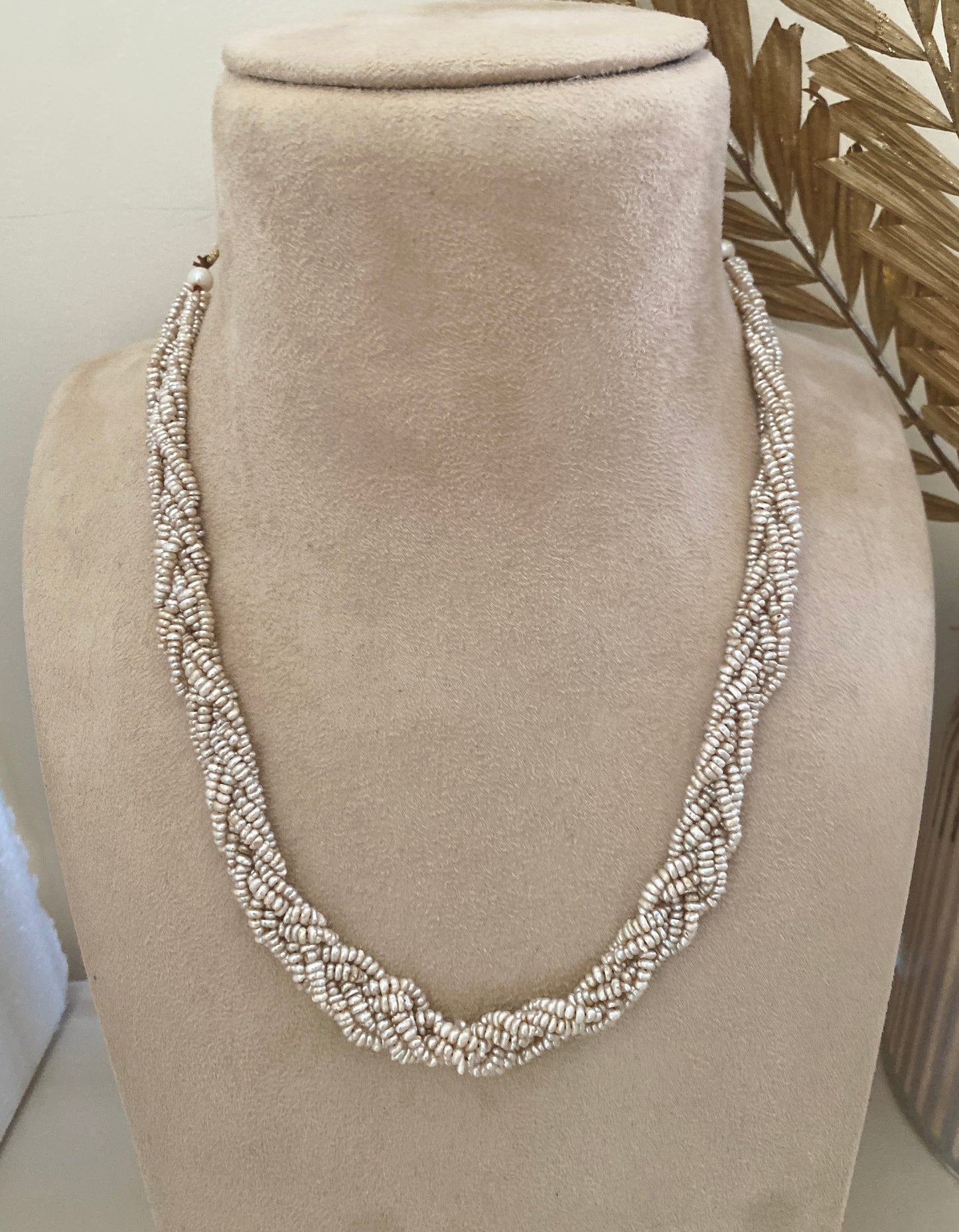 Fresh Water Pearl 1 line