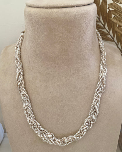 Fresh Water Pearl 1 line