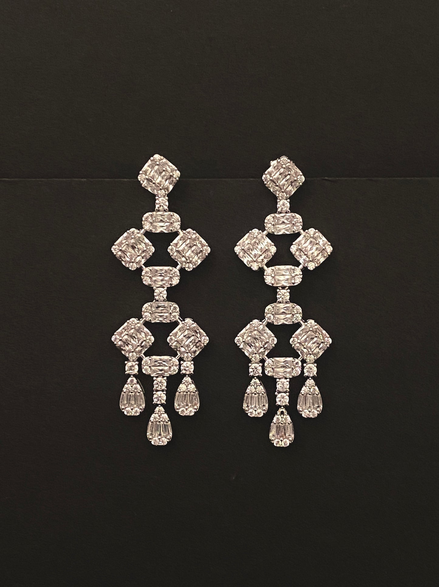 Radiant Vine Diamond Set