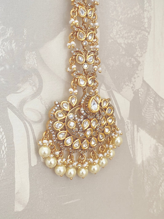 Heavy Bridal Maang Tikka