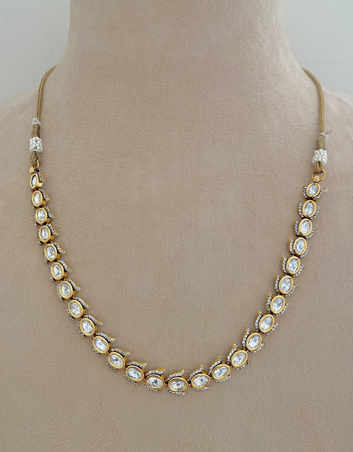 Minimal Bridal Necklace Set