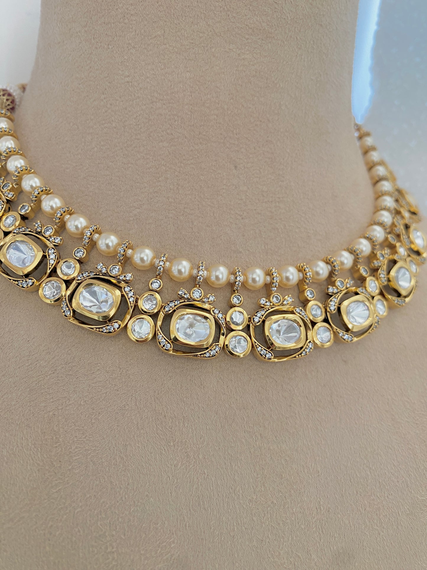 Sun Motif Necklace Set