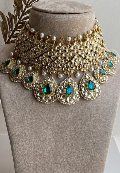 Over sized Kundan set