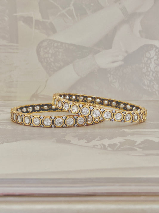 Classic Edge Gold Bangles (For Pair)