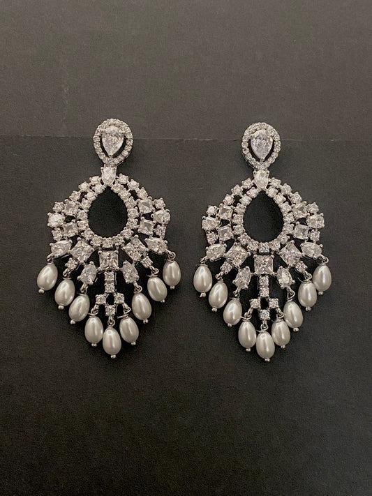 Classic Chandelier earrings