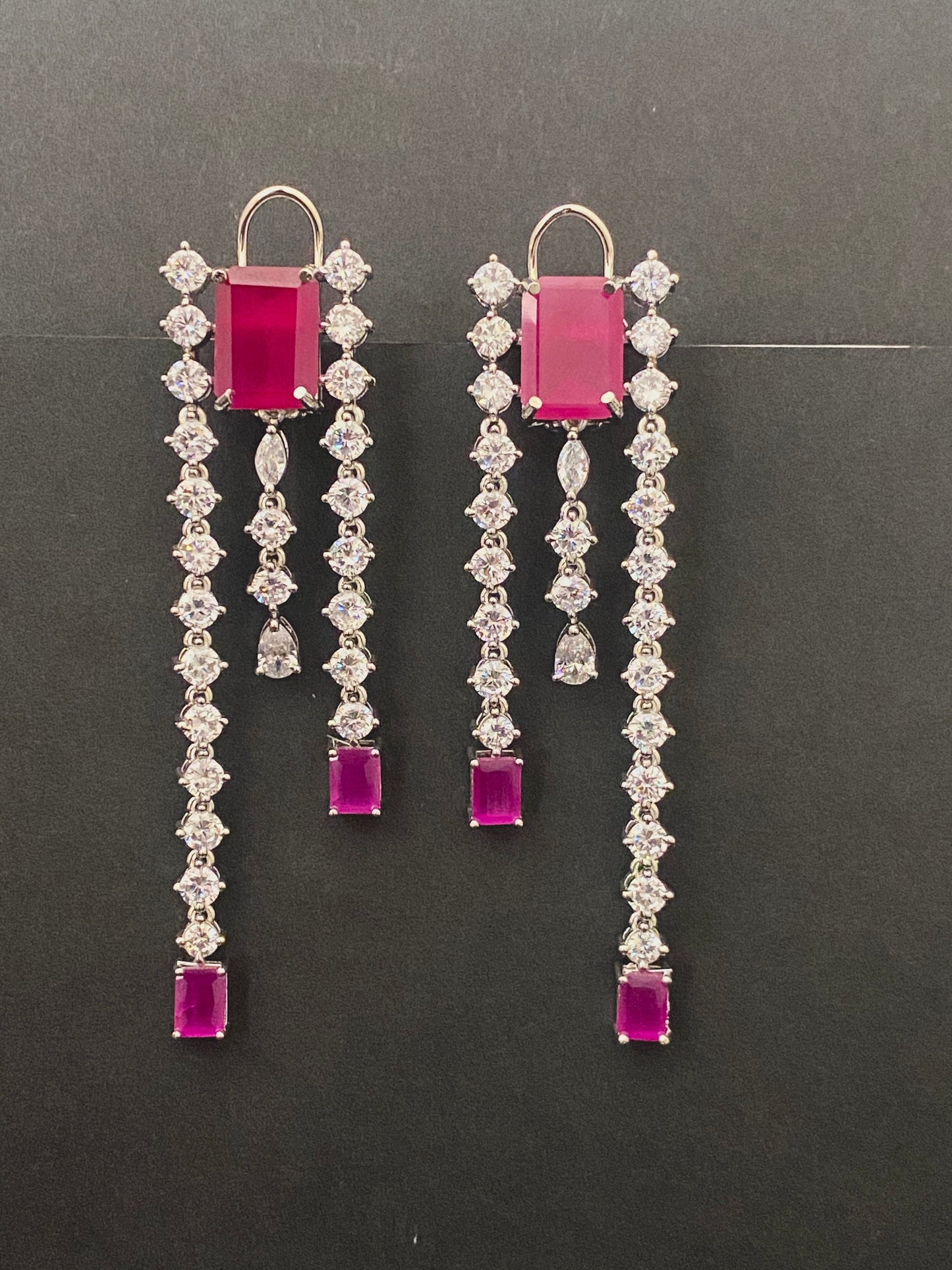 Stone Grid Luxe Necklace Set