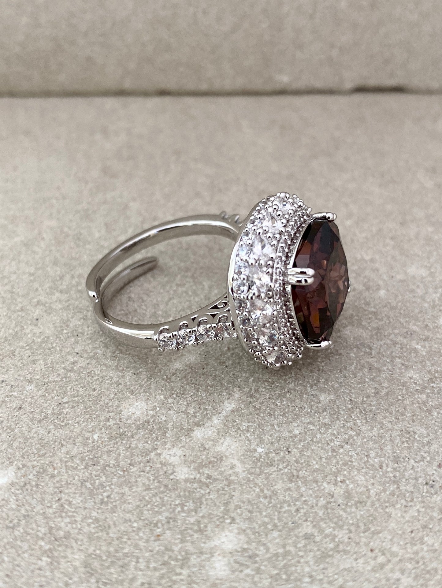 Soft Bloc Ring