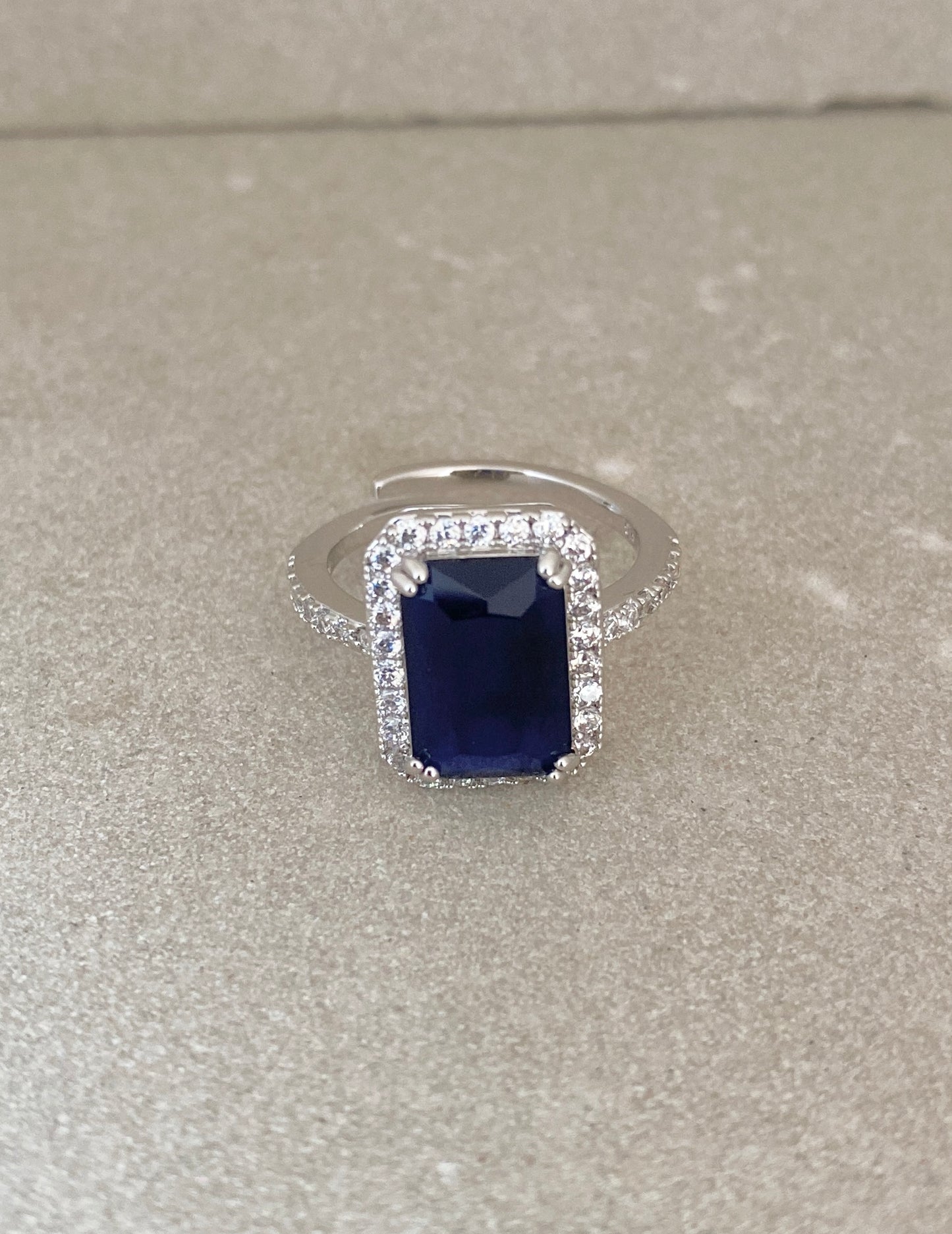 Frame Pop Ring