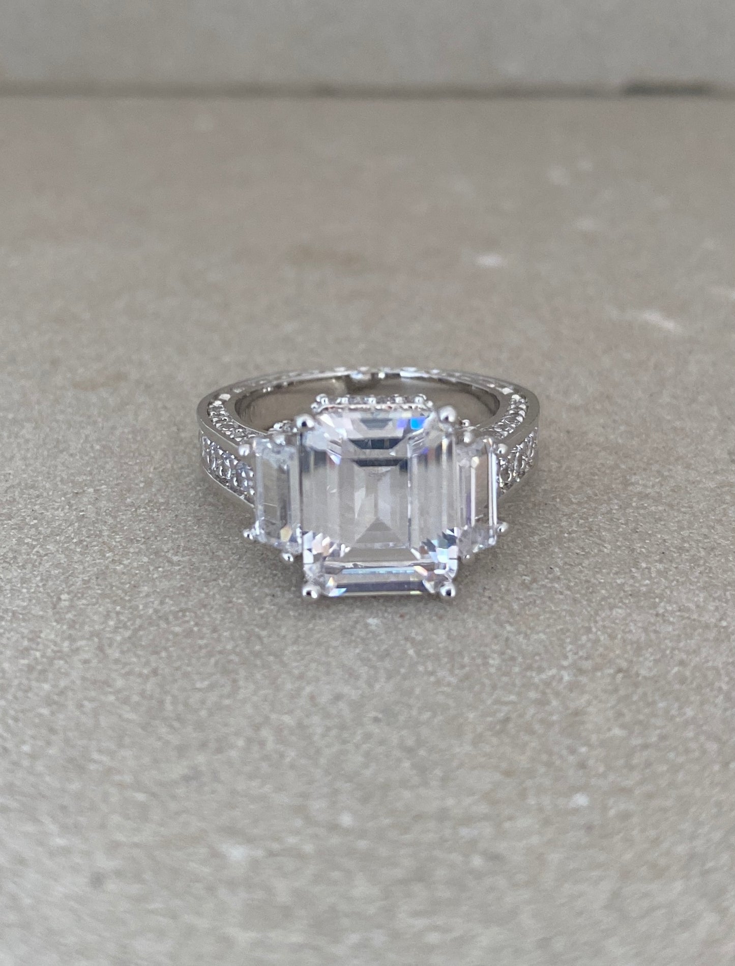 Cubic Ring