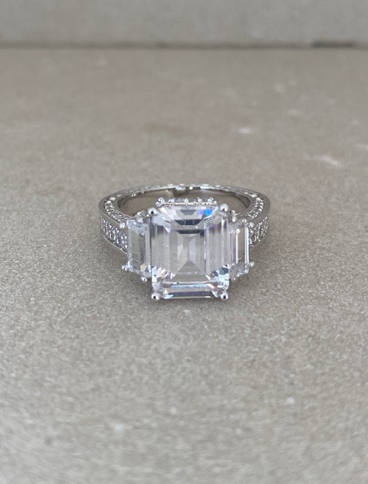 Cubic Ring
