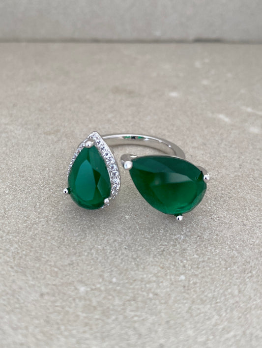 Elisia Ring