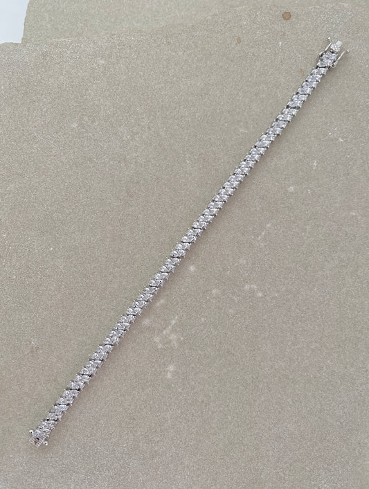 Belle Dot Bracelet