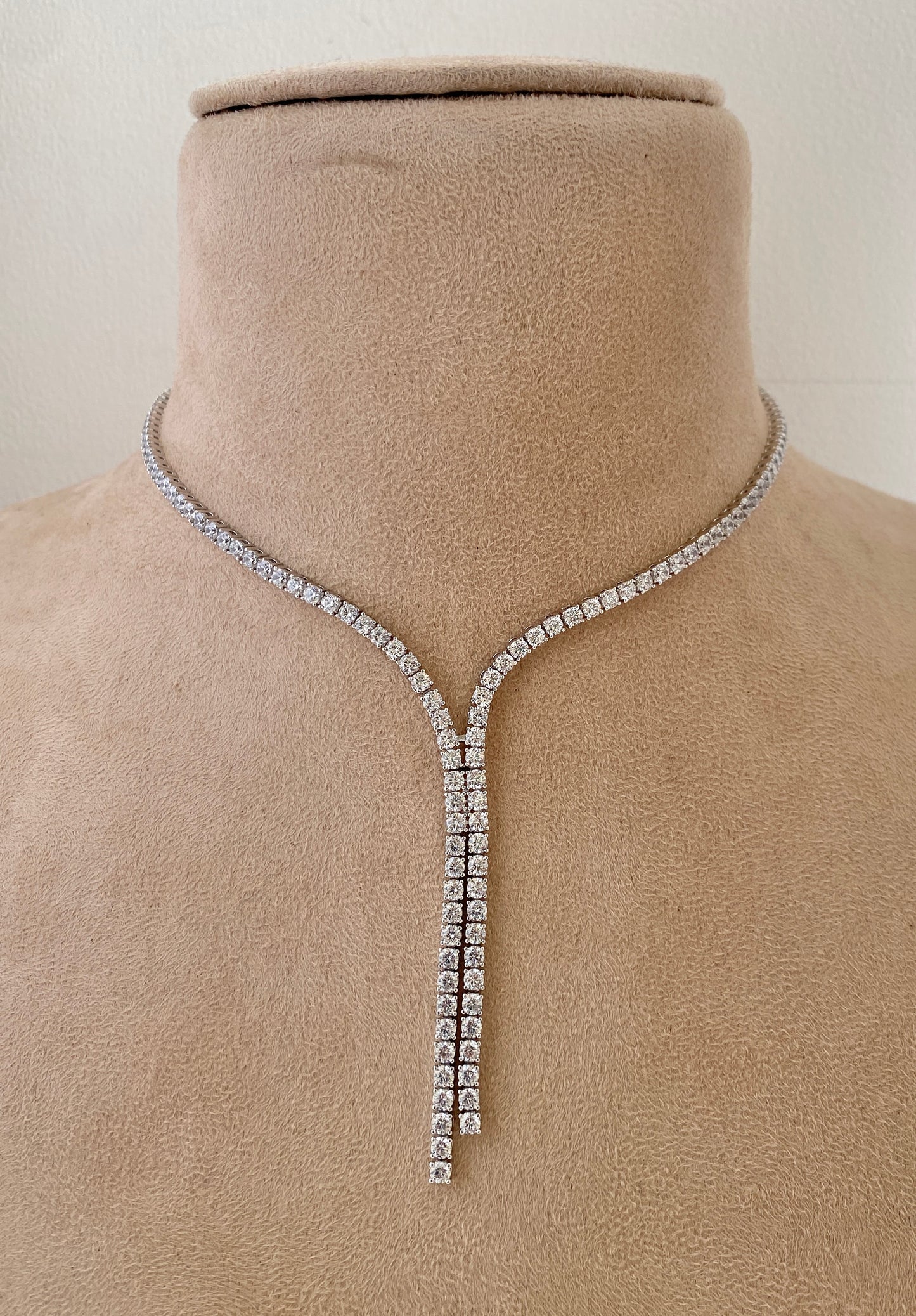 Duoshine Necklace Set