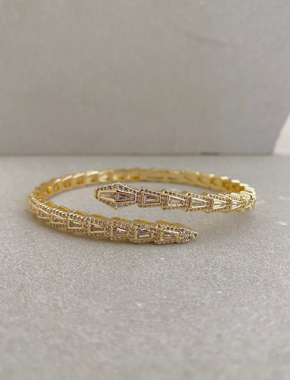 Vesca Cuff Bracelet