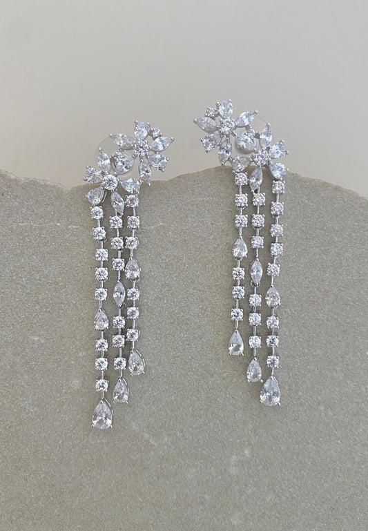 Delyn Earrings