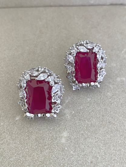 Gemvault Studs