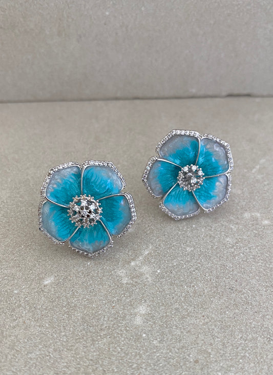Seraflore Studs