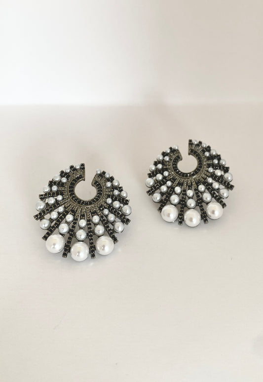 Eclipse Spike Studs