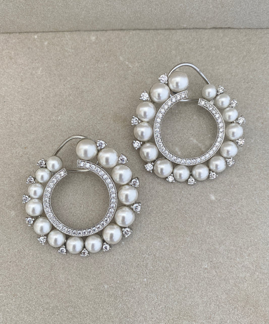 Glow Loop studs