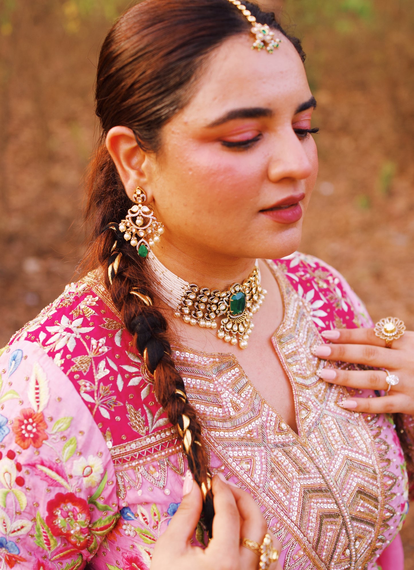 Prableen Kaur in Emerald Poise Choker Set
