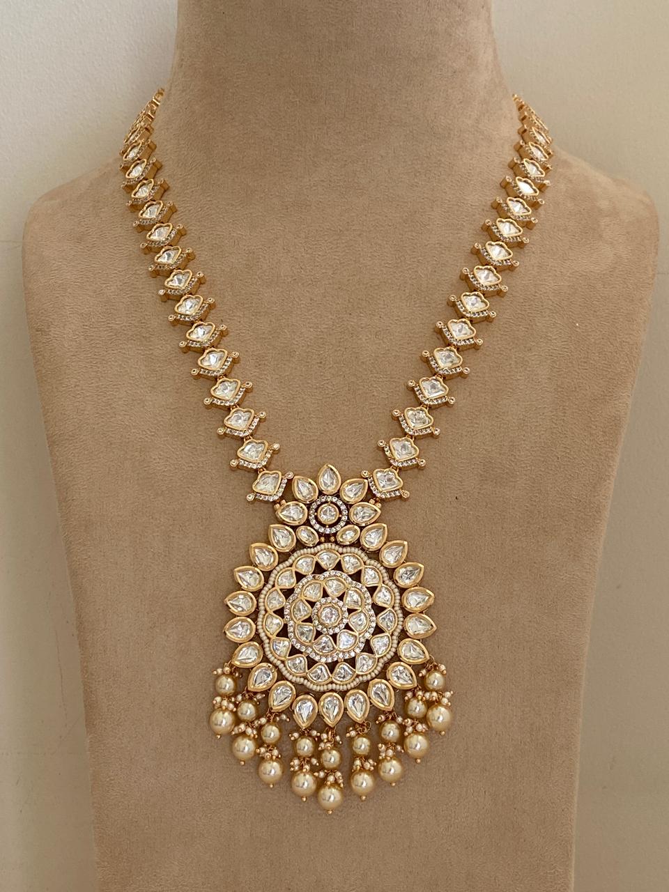 Statement Traditional Necklace Set