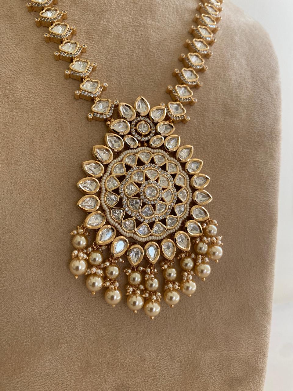 Statement Traditional Necklace Set