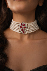 Pearl Maze Choker