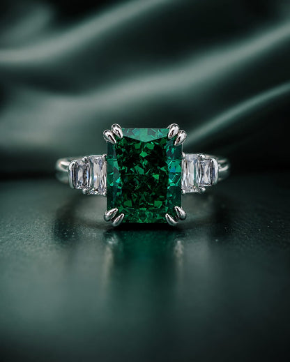 Mini Spark Ring