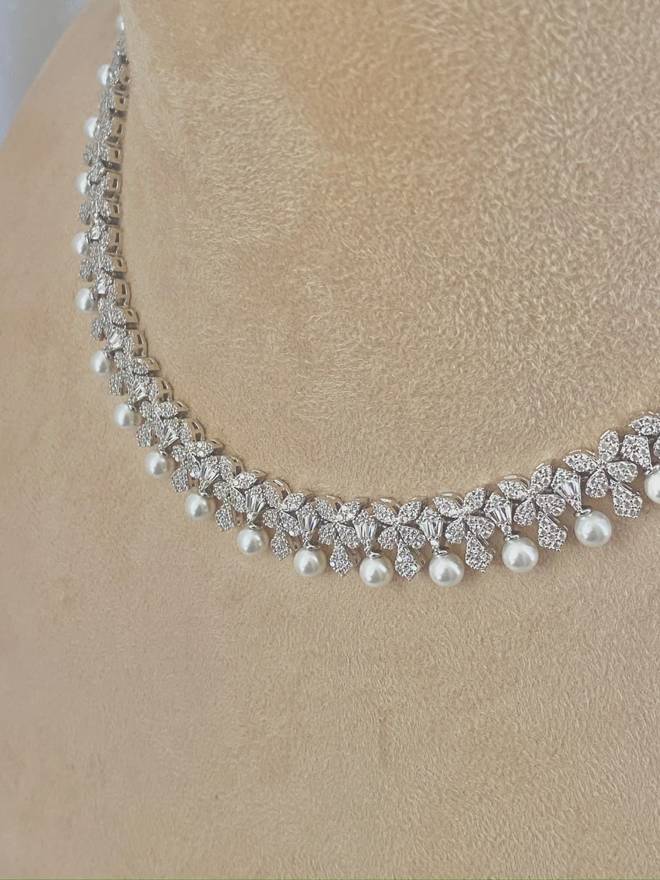 Pearl Veil Necklace Set