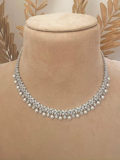 Pearl Veil Necklace Set