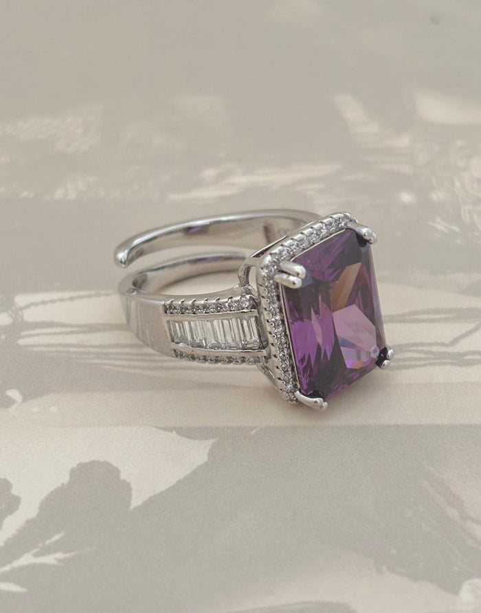 Classic Gem Ring