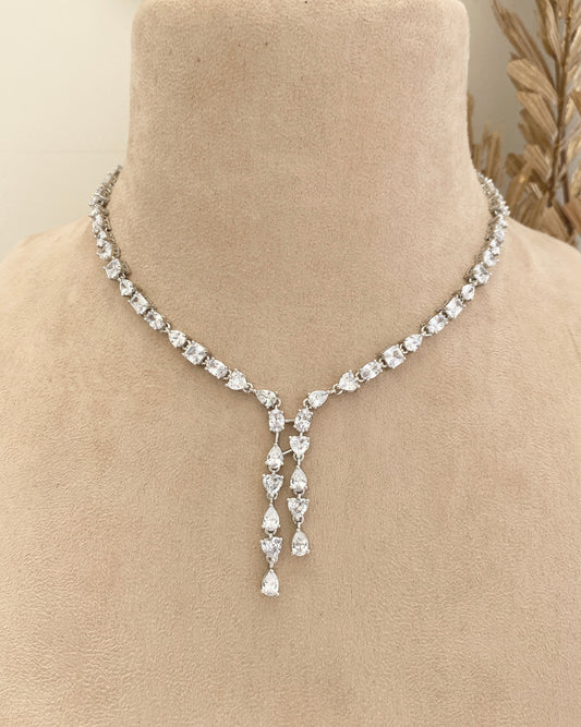 Bélis Necklace Set