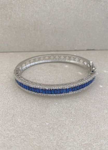Gemora Bracelet Cuff