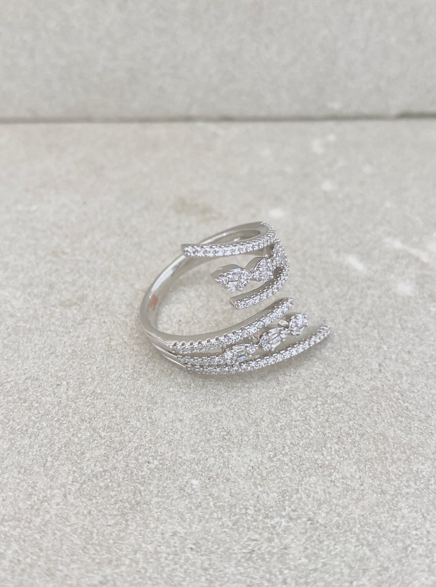 Axis Ring