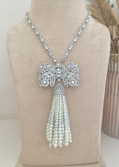 Pearl Wings Necklace Set