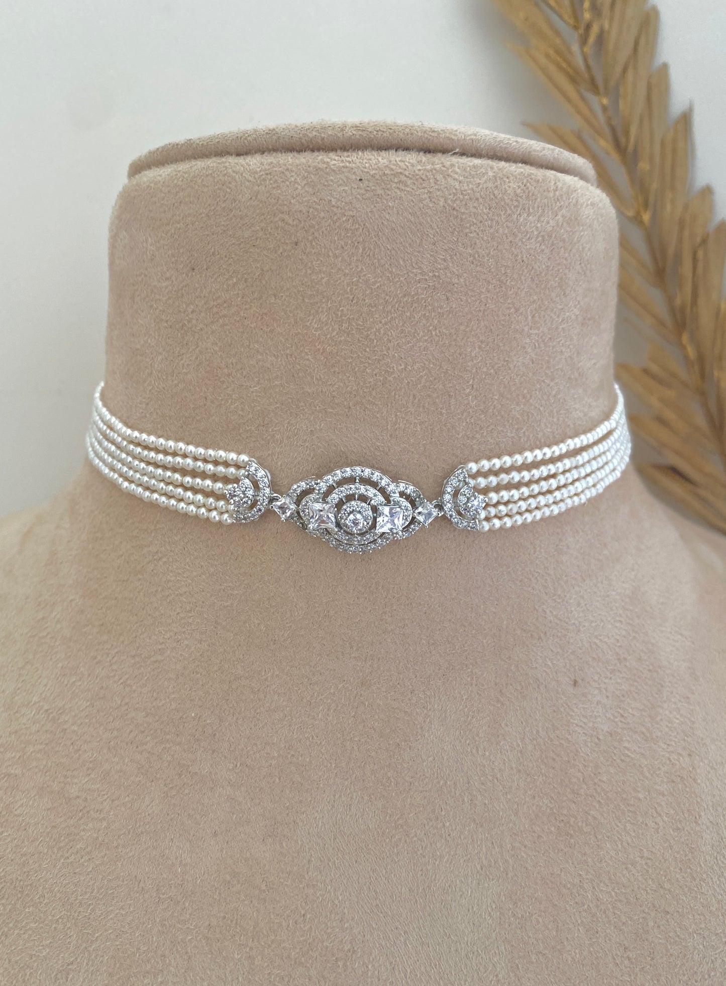 Starlit Pearl Choker Set